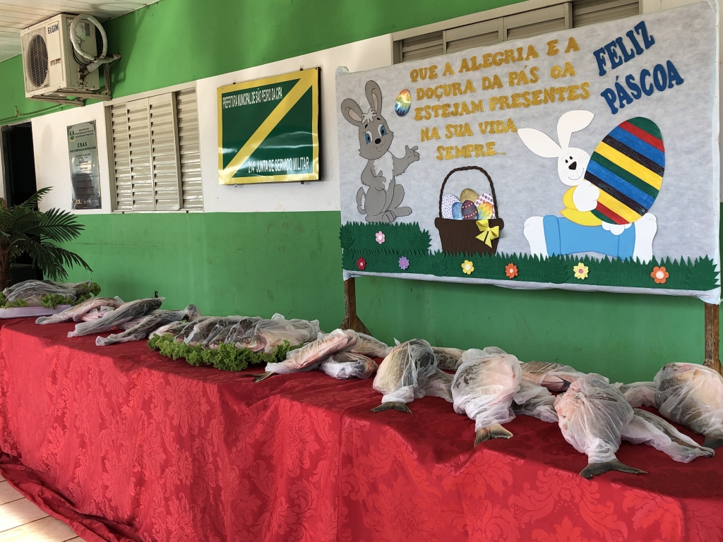 Prefeitura realiza tradicional entrega do Peixe da Semana Santa