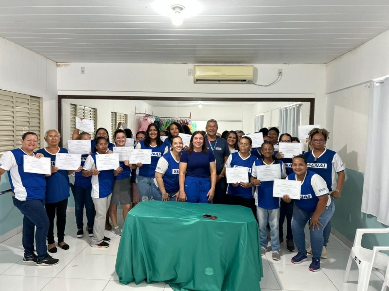 Prefeitura forma novos profissionais da gastronomia com curso de Cozinheiro Industrial